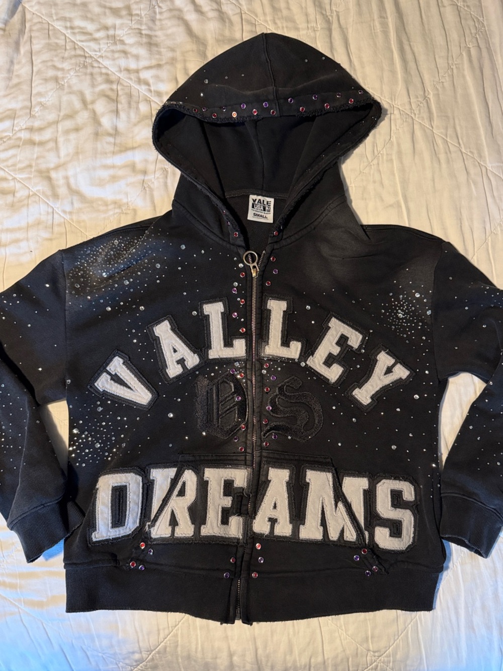 Vale Forever Valley Dreams Black Hooded Zip Hoodie Men’s Small, altered/tailored